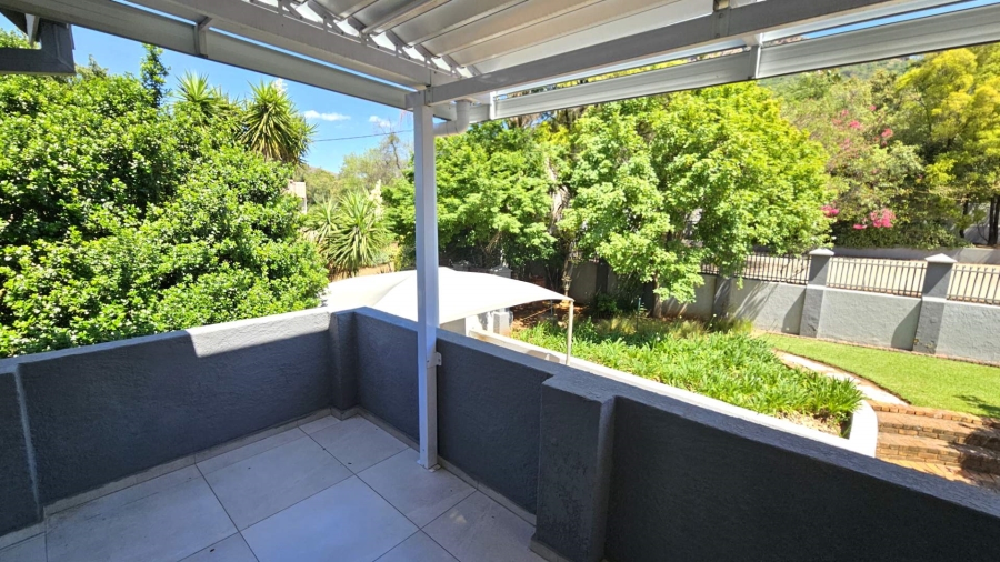 6 Bedroom Property for Sale in Schoemansville North West